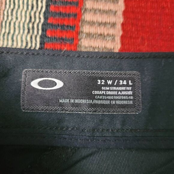 NWT Oakley Icon 5 Pocket Pant sz 32/34 Black Slim Straight Stretch Chinos Casual - Picture 3 of 8